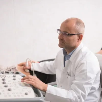 dr n. med. Józef Kotarski, Ginekolog